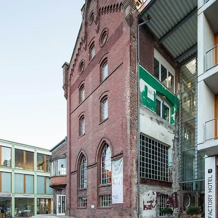 Factory Hotel 4*